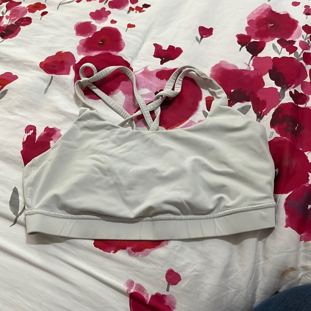 sports bra